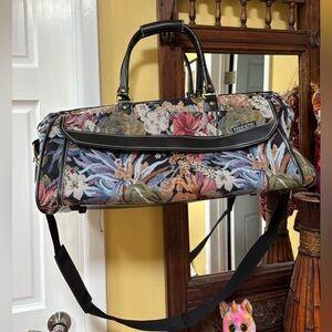 Multicolor Floral Women Carpert Bag